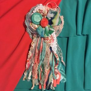 Flower pin ....reserved 😃